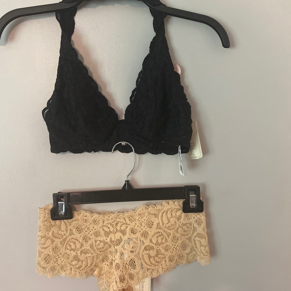 Black/Nude Lingerie Set